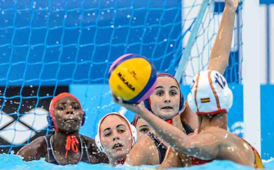 HIGHLIGHTS: USA Women Advance, Men Fall to Serbia at FINA Championships