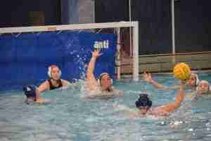 LaSalle Falls to Villanova in Women’s Water Polo Debut